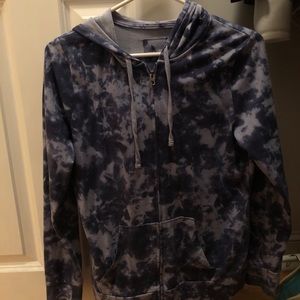 Zip up blue splatter paint.